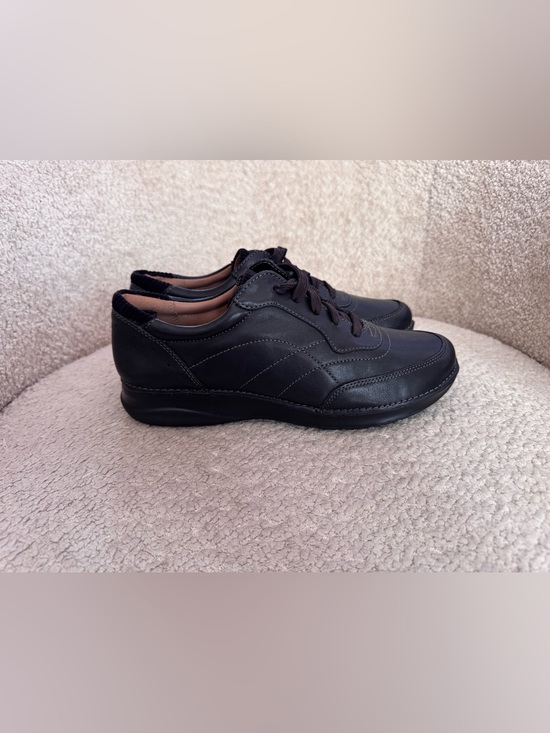Clarks Shoes - Clarks Appley Tie Women’s Black Leather Oxford Shoes Comfort Lace Up Size 9M